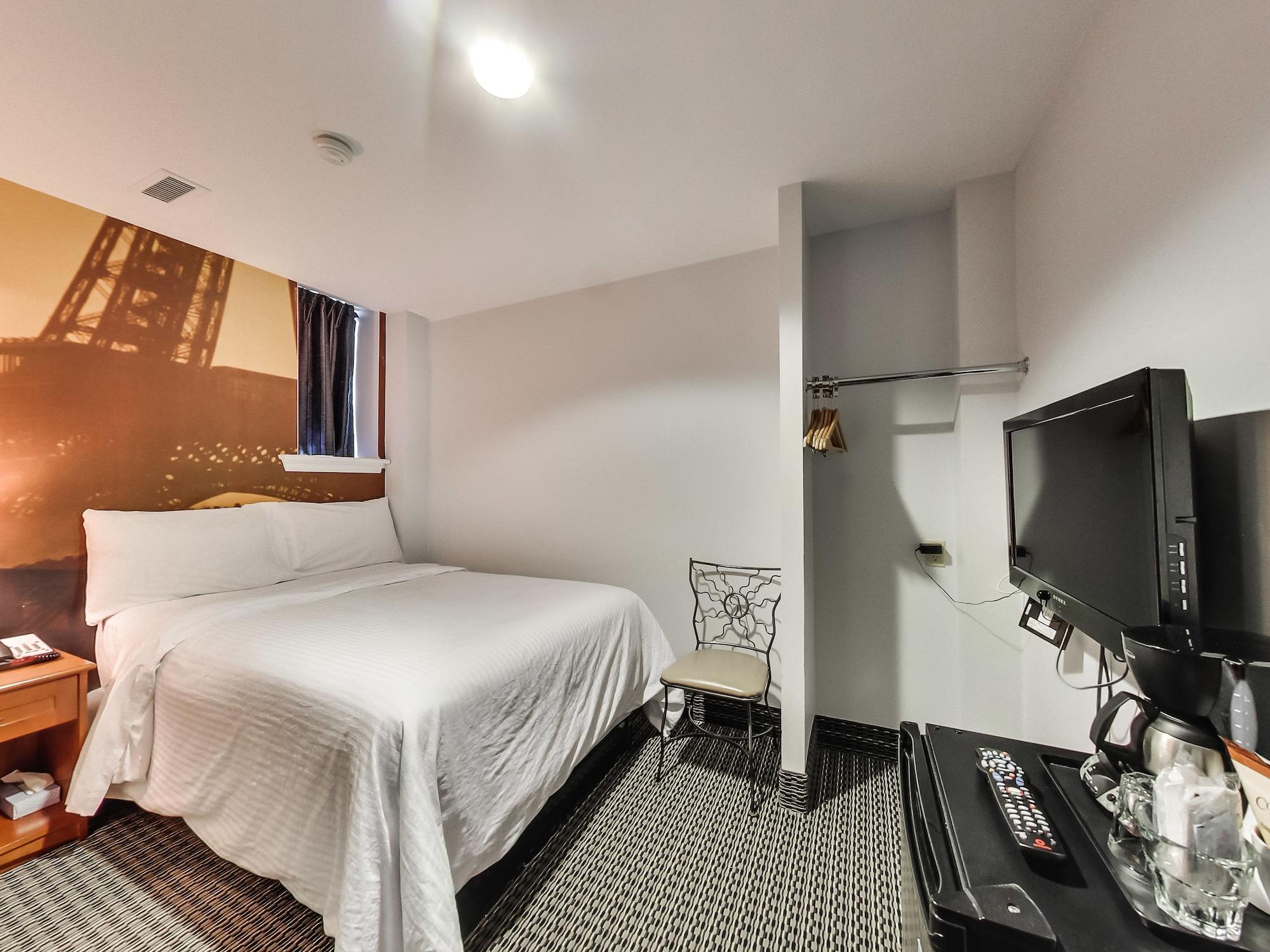Isabella Hotel & Suites Toronto Esterno foto