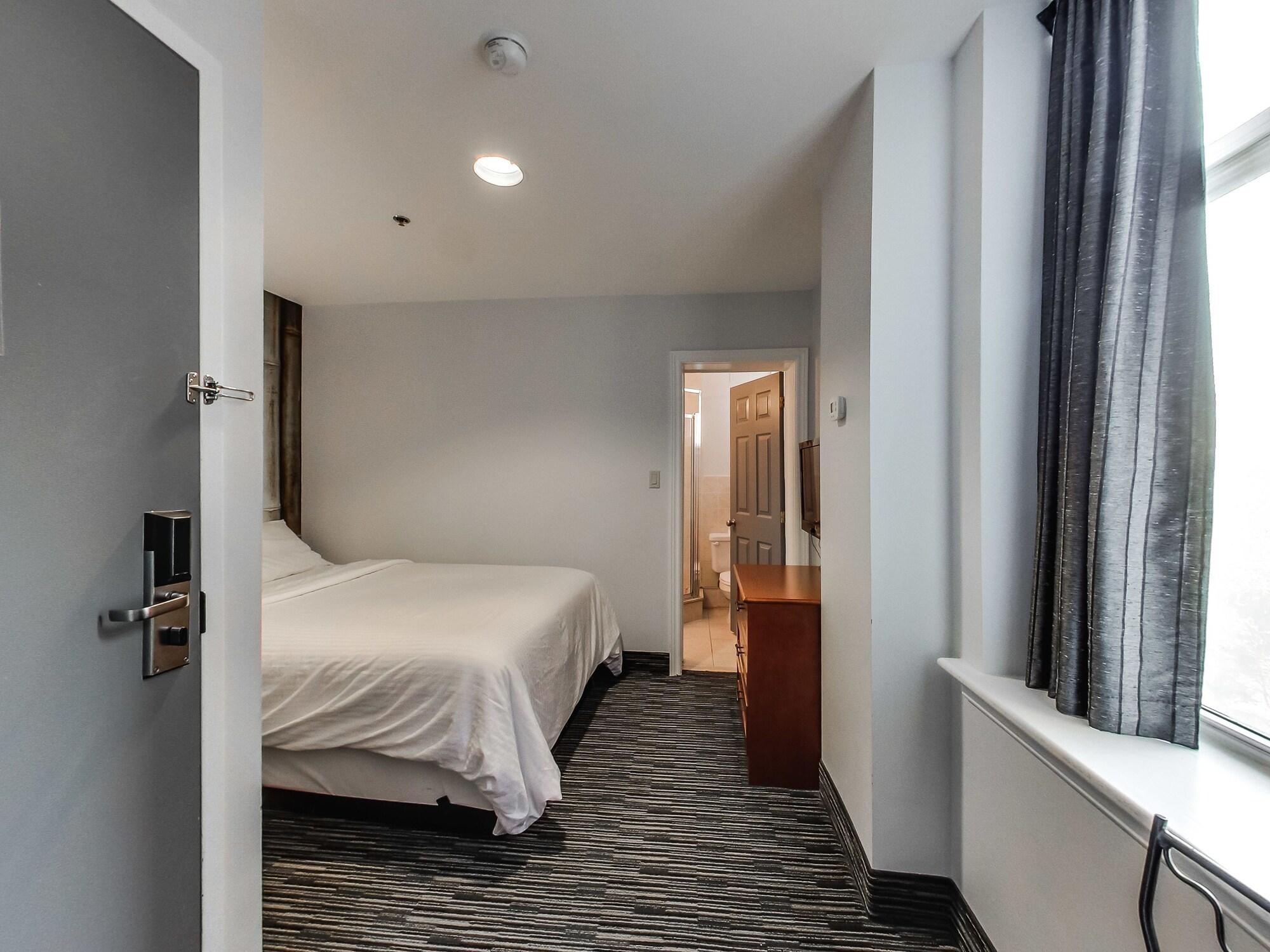 Isabella Hotel & Suites Toronto Esterno foto